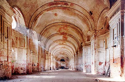 Inside the Citroniera